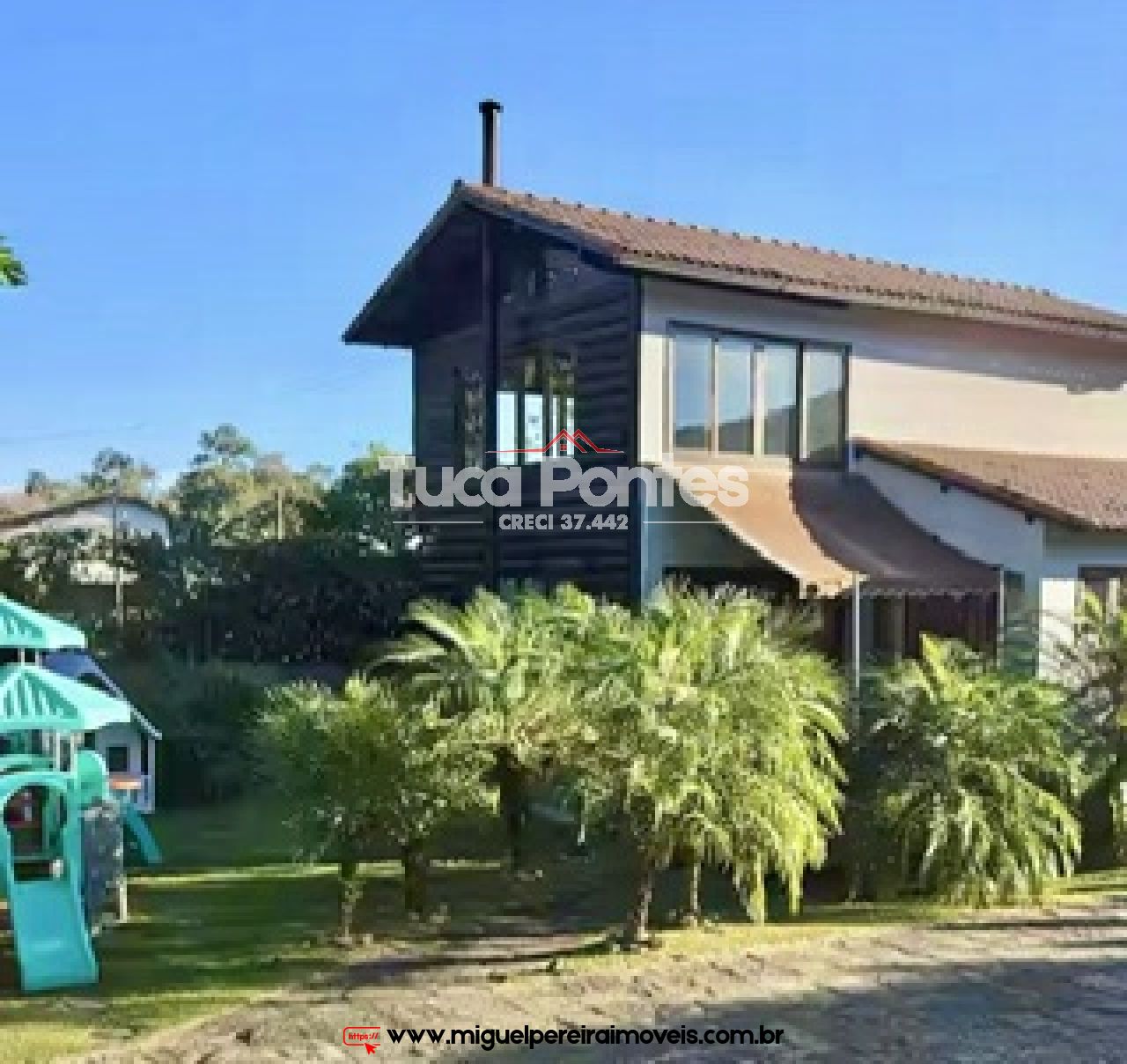 Com 2 suites e mais 4 quartos  - Casa e Loja - Oportunidade | Código:C87