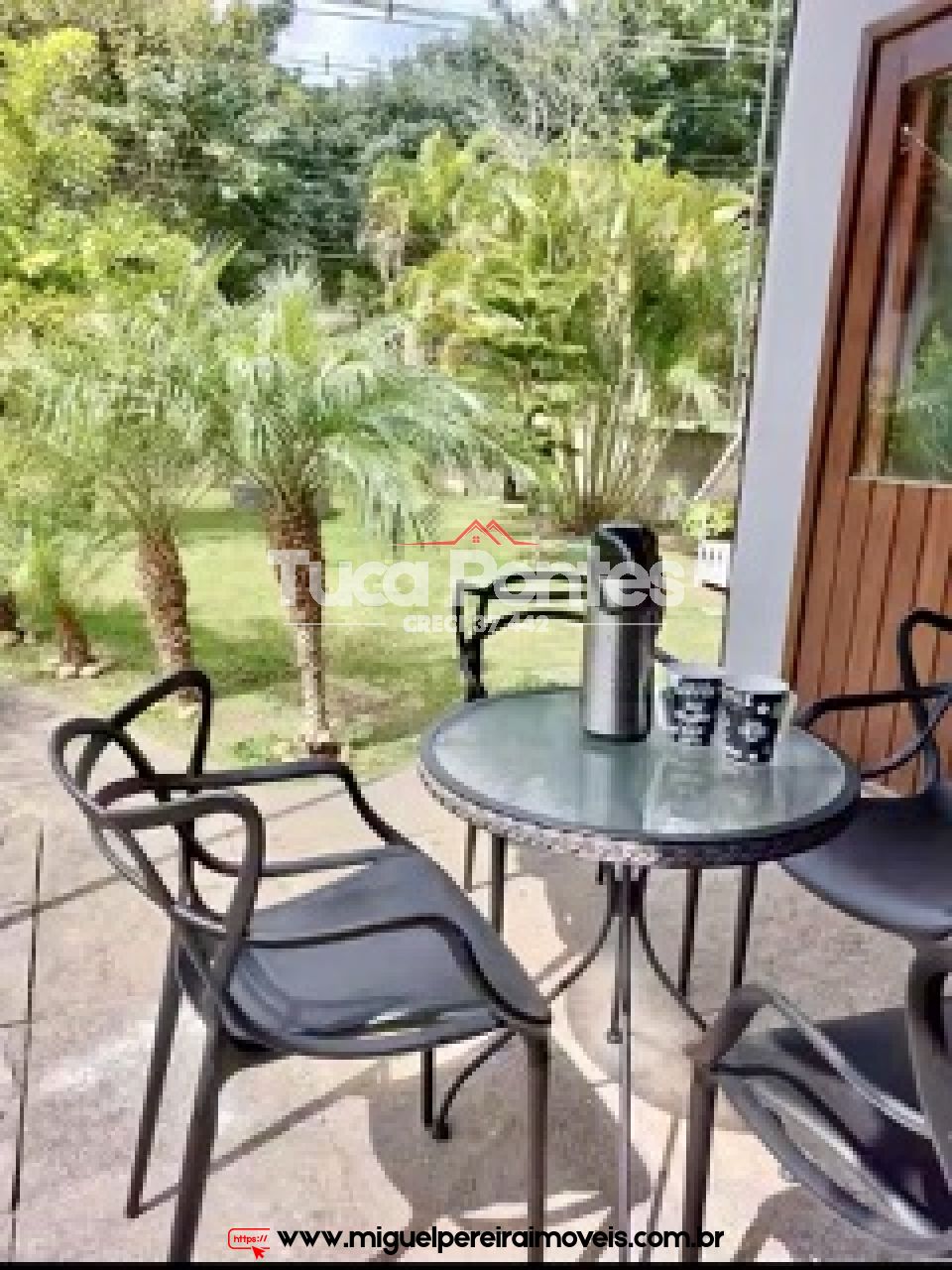 Com 2 suites e mais 4 quartos  - Casa e Loja - Oportunidade | Código:C87