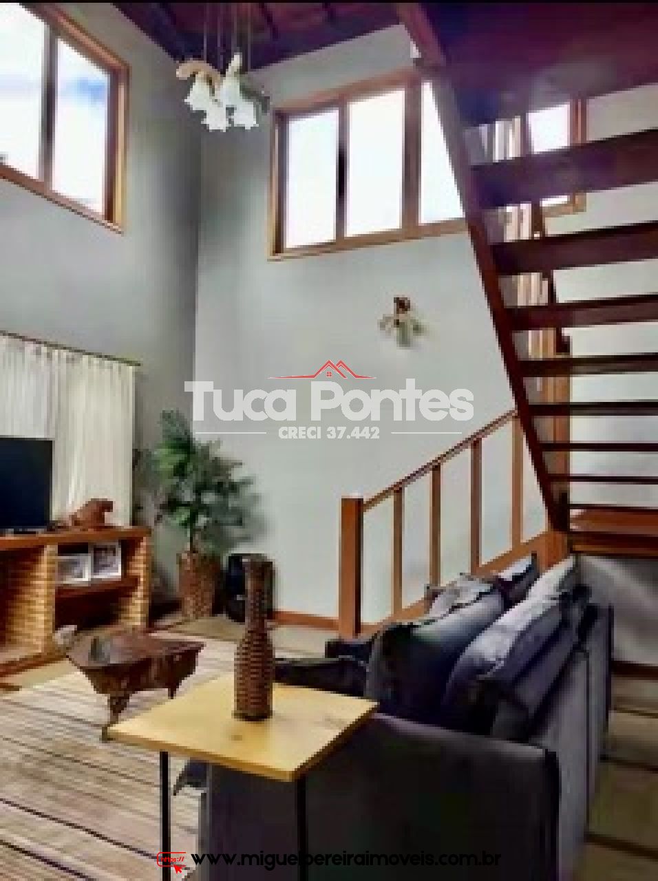 Com 2 suites e mais 4 quartos  - Casa e Loja - Oportunidade | Código:C87