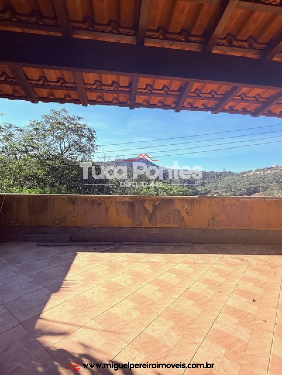 Em condomínio alto padrão  - Casa e anexo  | Código:C69