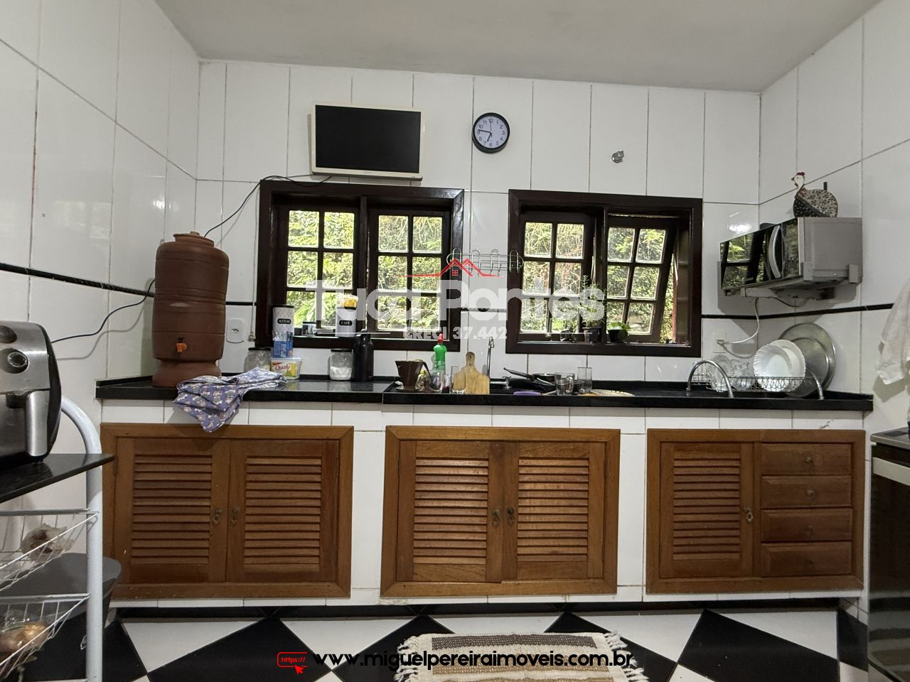 Espaçoso imóvel a venda - Menos de 1Km do Lago de Javary | Código:C55