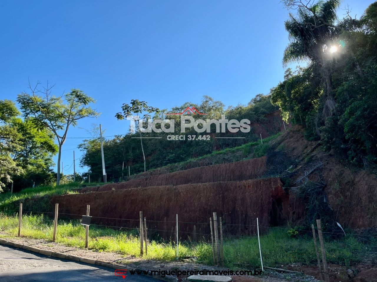 Investidores - Comercial e Residencial - Centro da cidade  | Código:T2