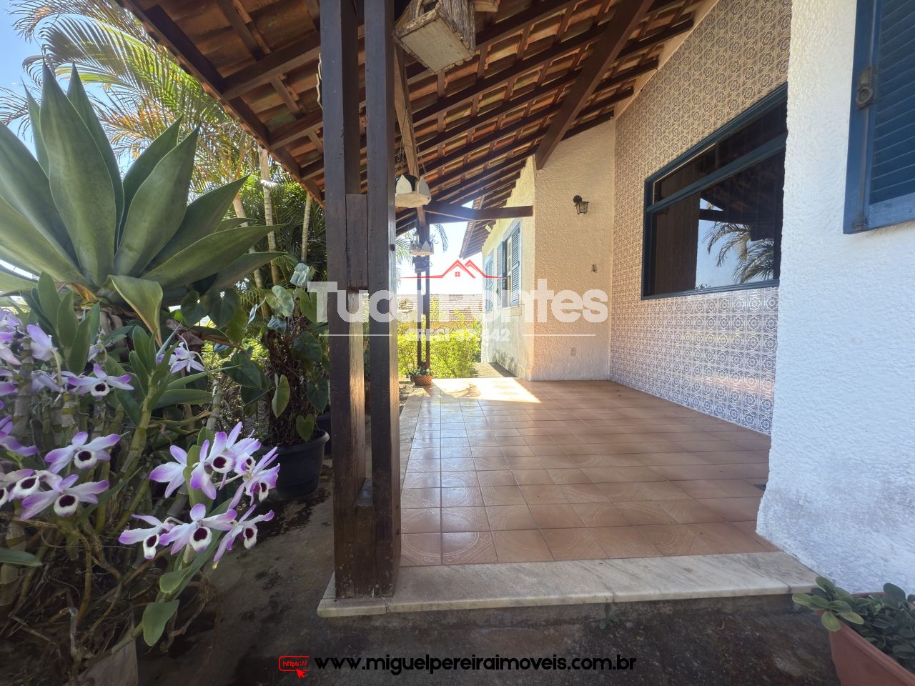 Rua residencial e nobre - Casa de serra | Código:C90