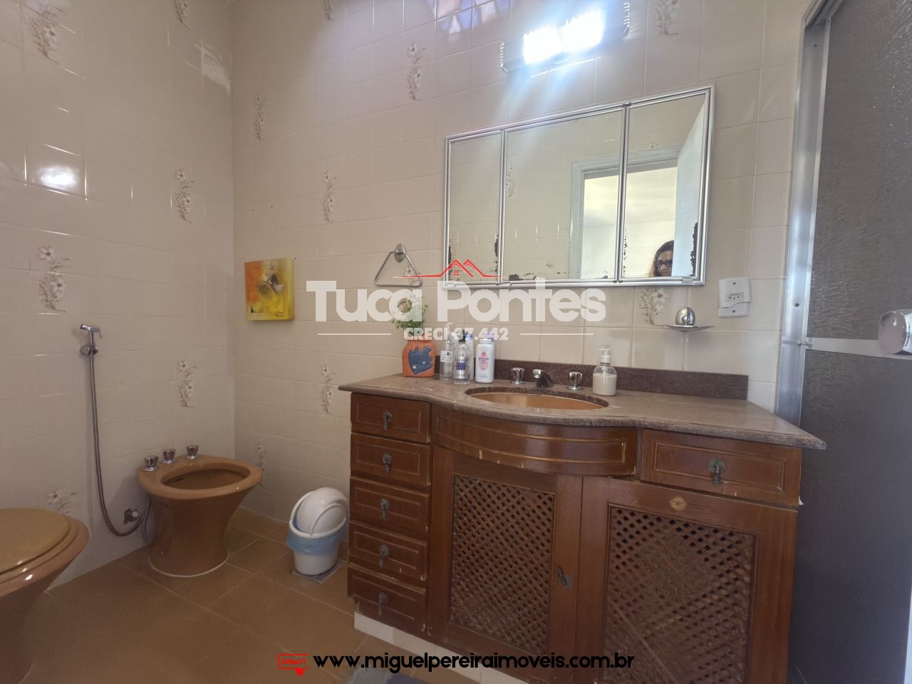 Rua residencial e nobre - Casa de serra | Código:C90