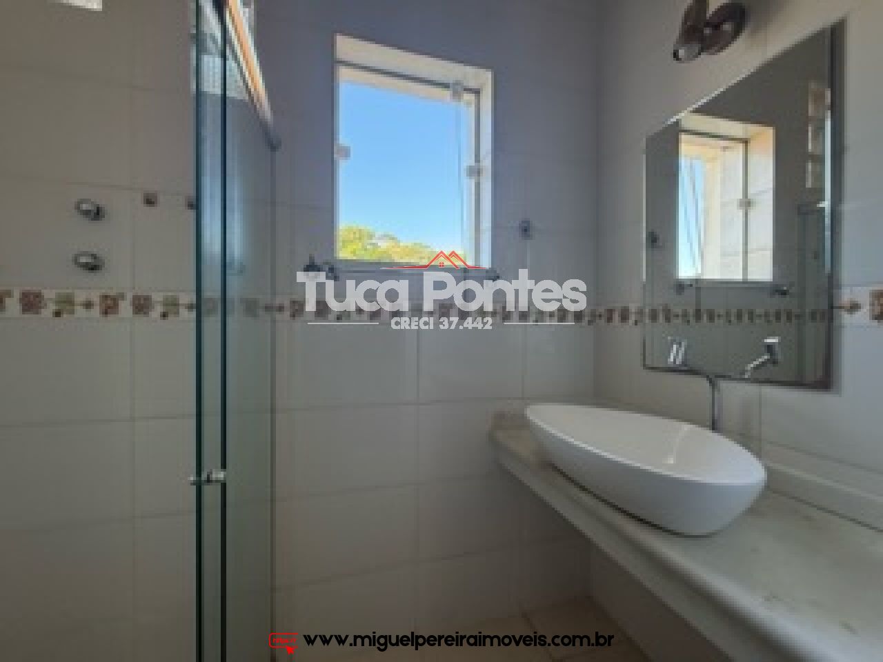 No Centro - Quartos com ar condicionado  | Código:L5