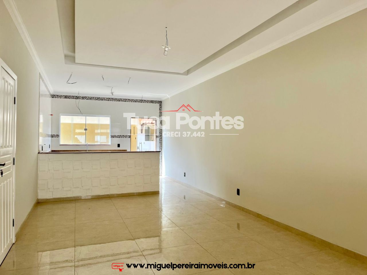 Casa nova com bom acabamento - Toda linear e boa vizinhança | Código:C70