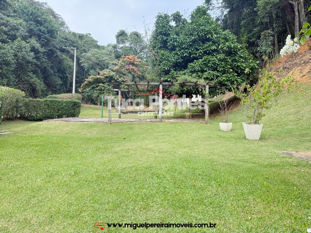 Sítio medindo 144.000 m² - Simplesmente incrível !!! | Código:S1
