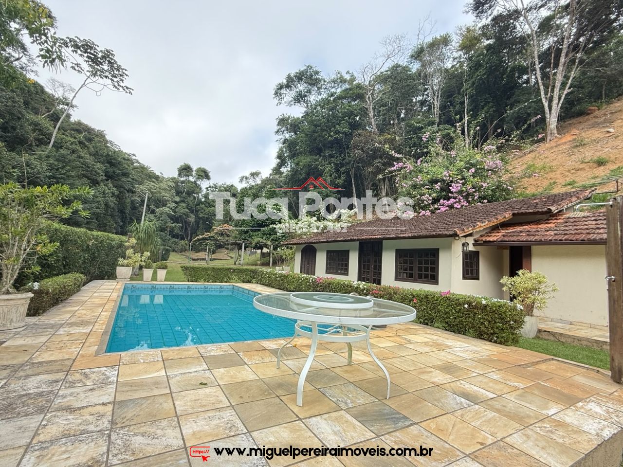 Sítio medindo 144.000 m² - Simplesmente incrível !!! | Código:S1