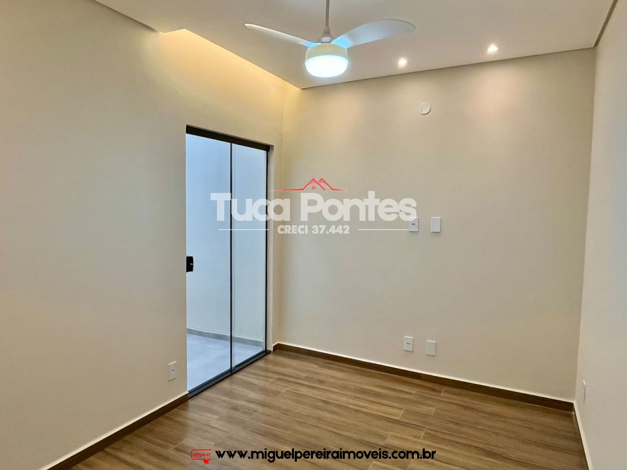 Conforto e sofisticação - Com vista para as montanhas | Código:C14