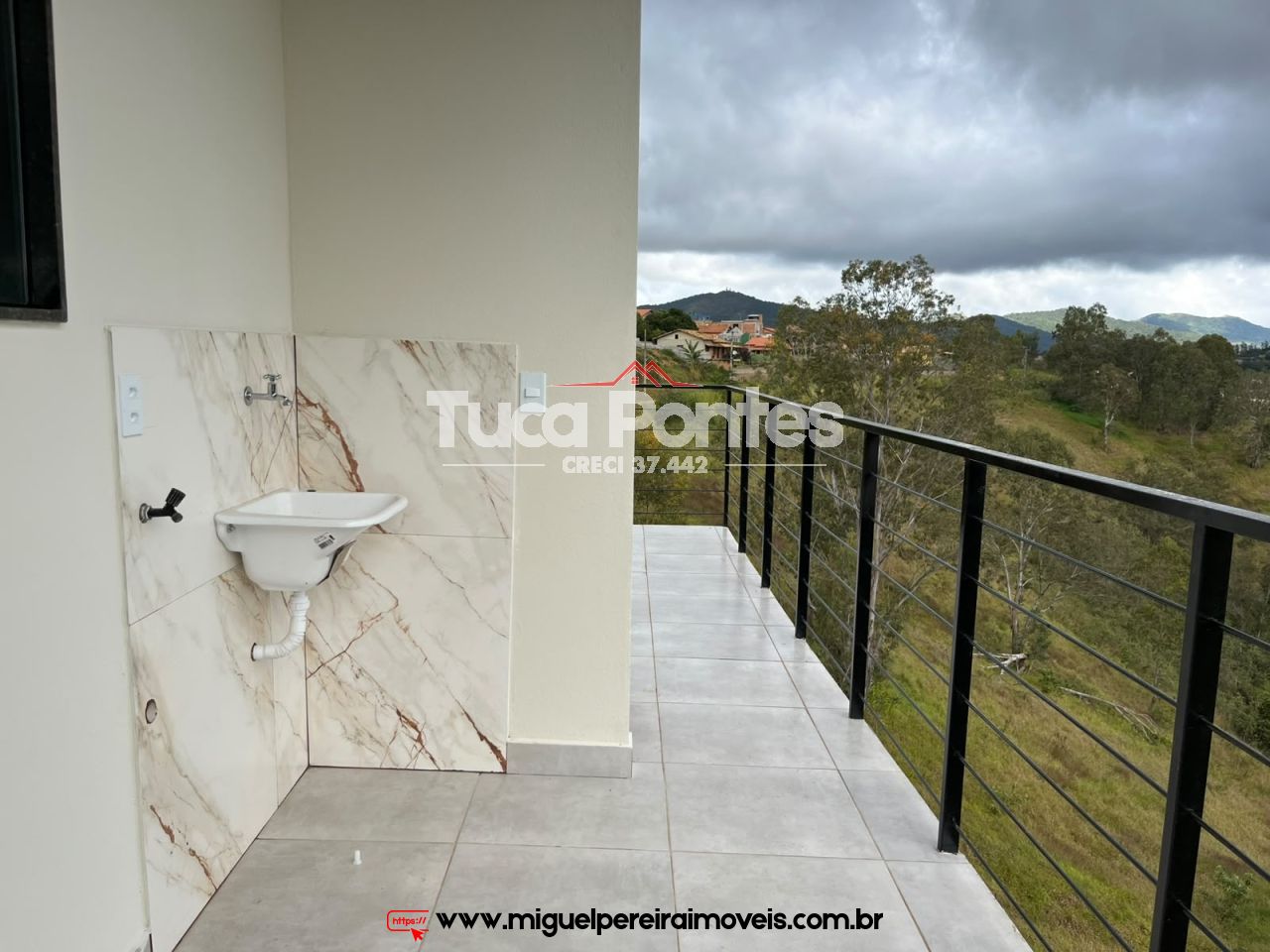 Conforto e sofisticação - Com vista para as montanhas | Código:C14