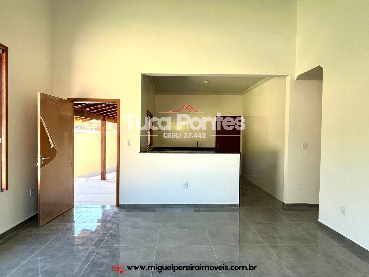 Casa nova  - Excelente acabamento e prática  | Código:C100