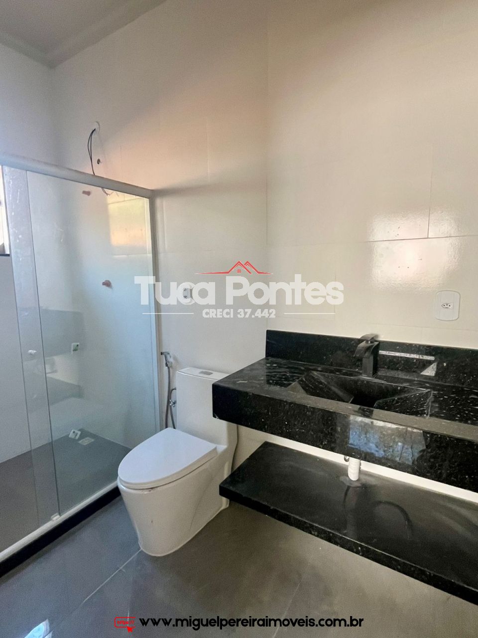 Casa nova  - Excelente acabamento e prática  | Código:C100