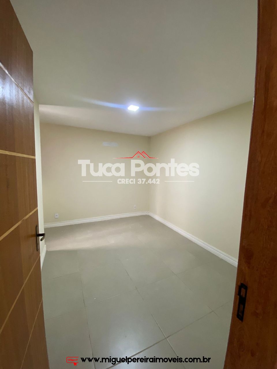 Apartamento para alugar - No Centro de Miguel Pereira | Código:L1