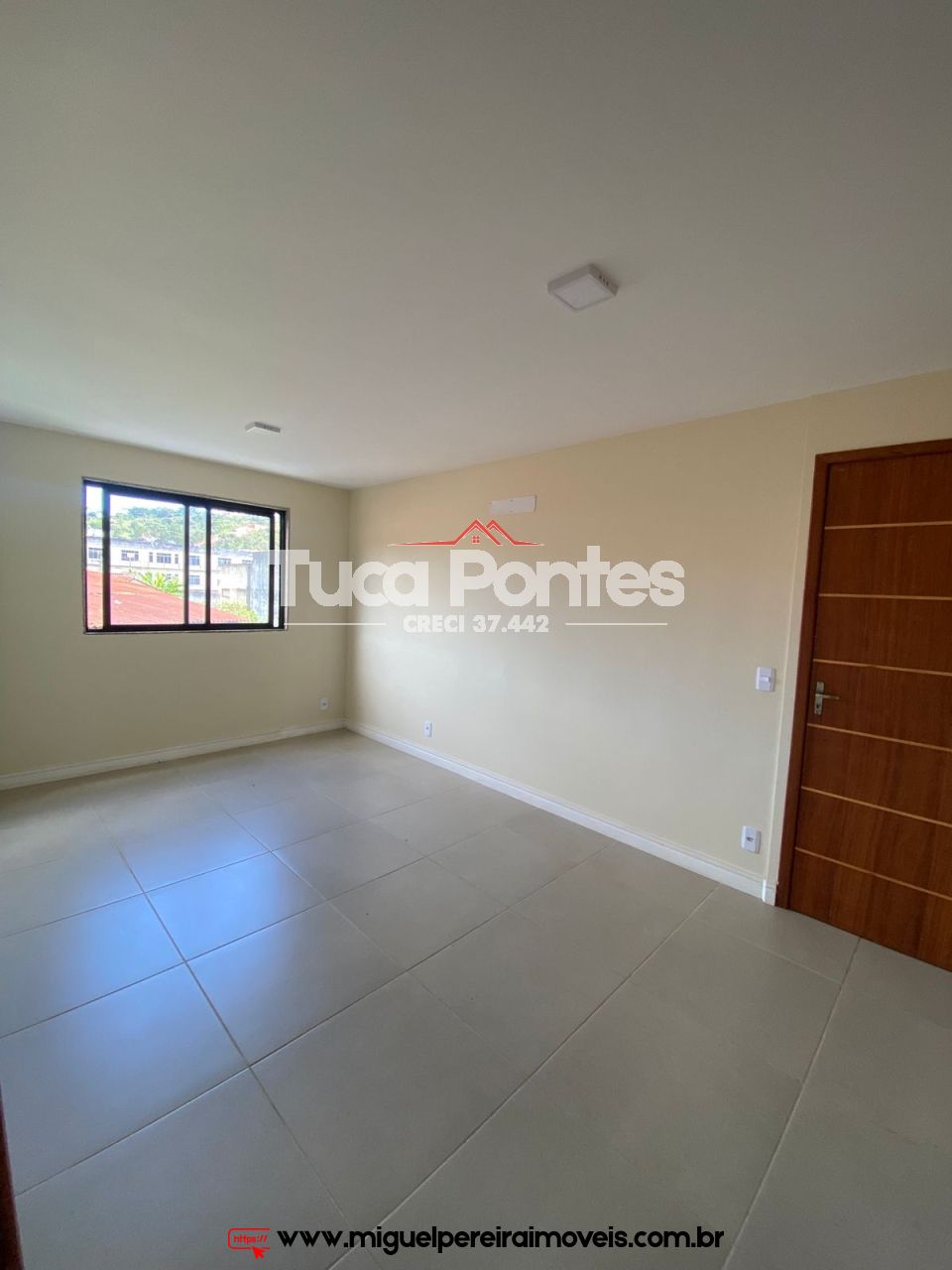 Apartamento para alugar - No Centro de Miguel Pereira | Código:L1