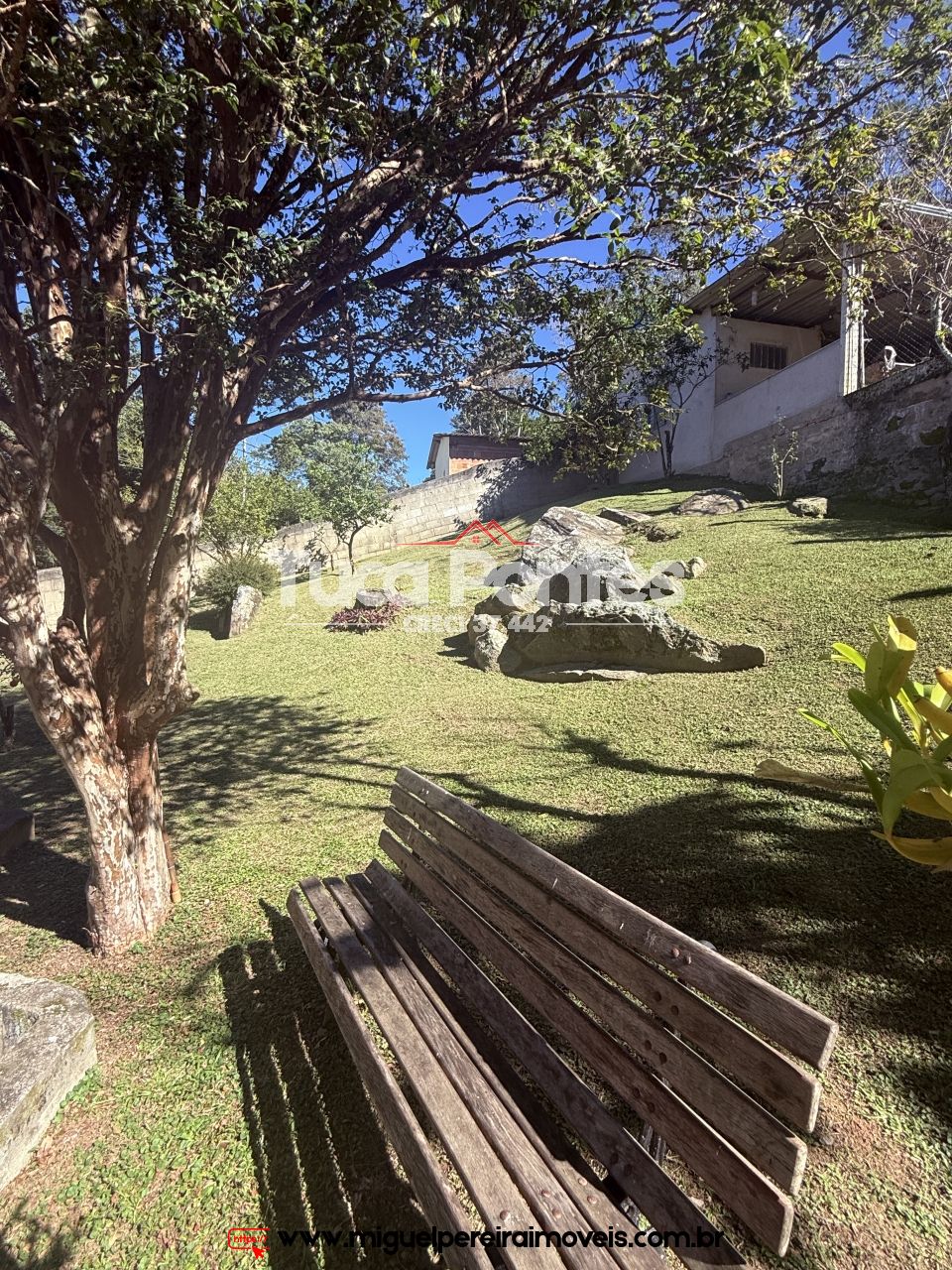 Mini Chácara  - Casa seminova, horta, pomar e jardim | Código:C15