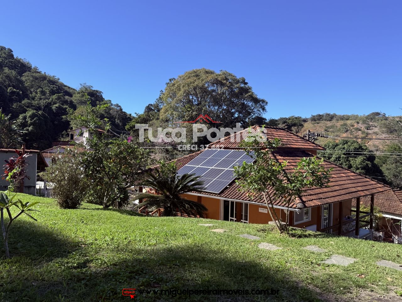 Mini Chácara  - Casa seminova, horta, pomar e jardim | Código:C15