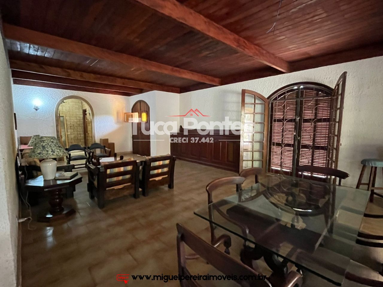 Alugo charmosa propriedade - Piscina, sauna e linda vista! | Código:L3