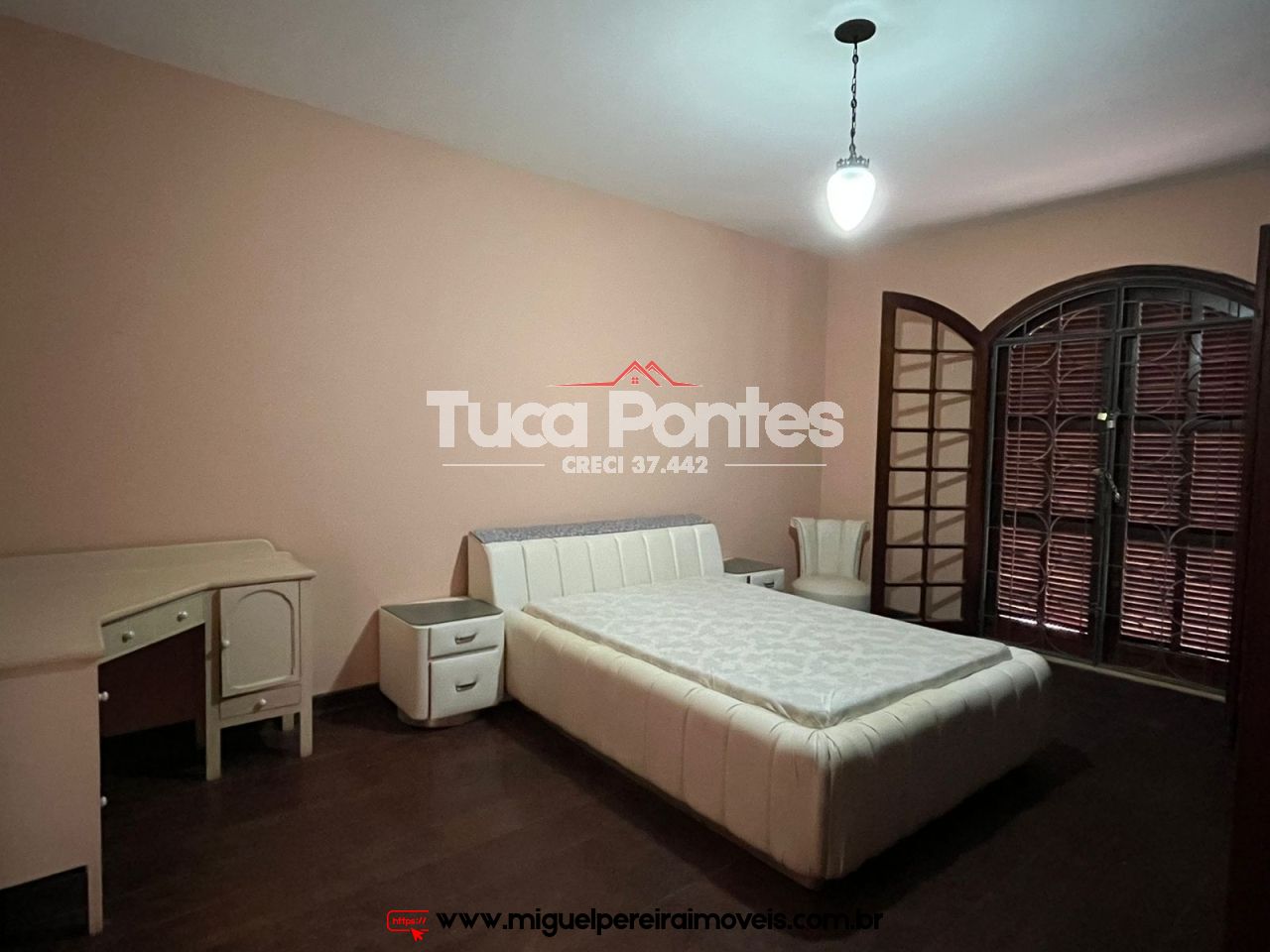 Alugo charmosa propriedade - Piscina, sauna e linda vista! | Código:L3