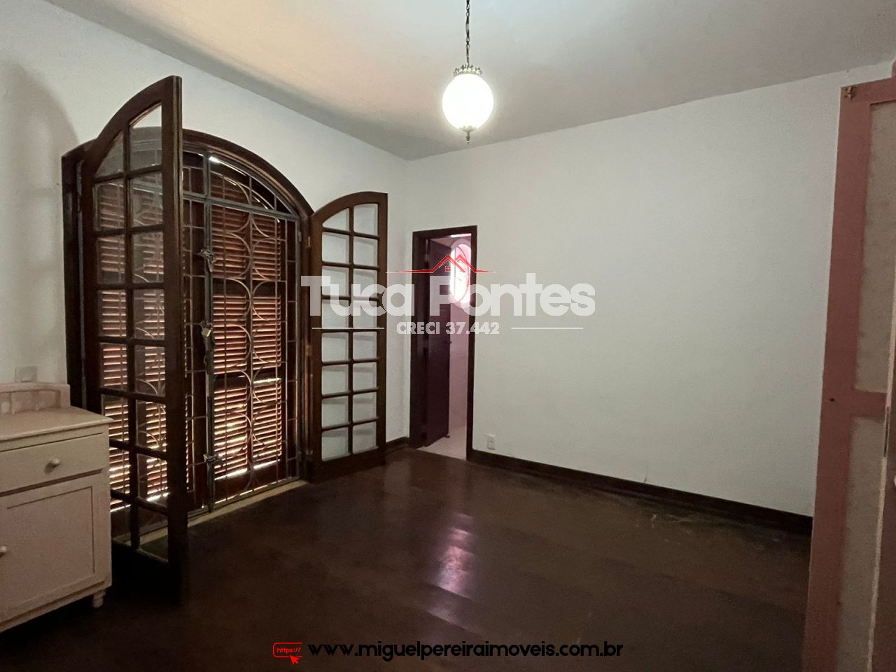 Alugo charmosa propriedade - Piscina, sauna e linda vista! | Código:L3