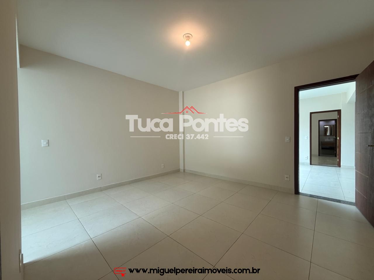 Aluguel no Centro - Apartamento alto padrão seminovo! | Código:L4