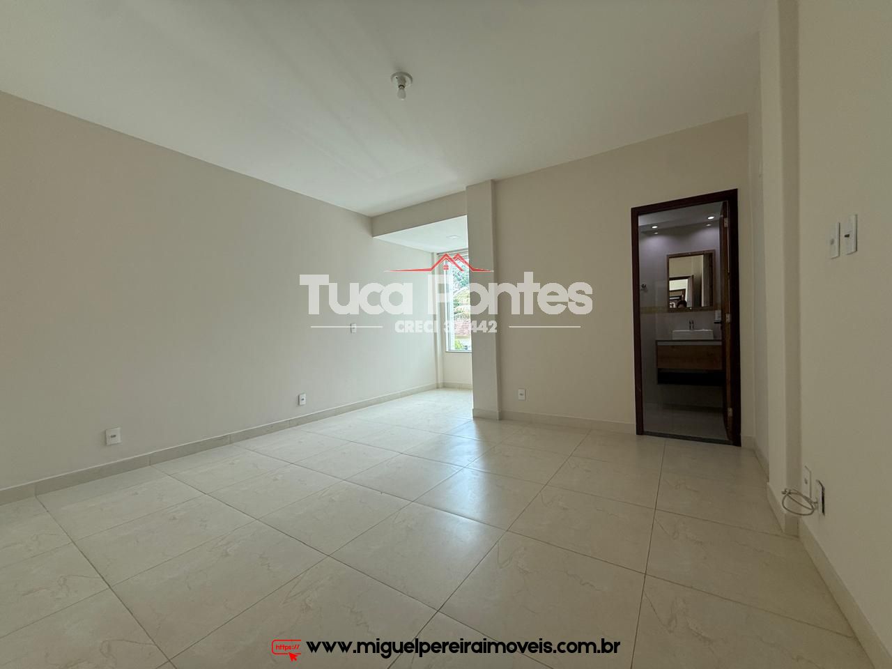Aluguel no Centro - Apartamento alto padrão seminovo! | Código:L4