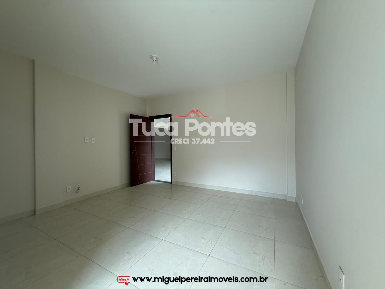Aluguel no Centro - Apartamento alto padrão seminovo! | Código:L4