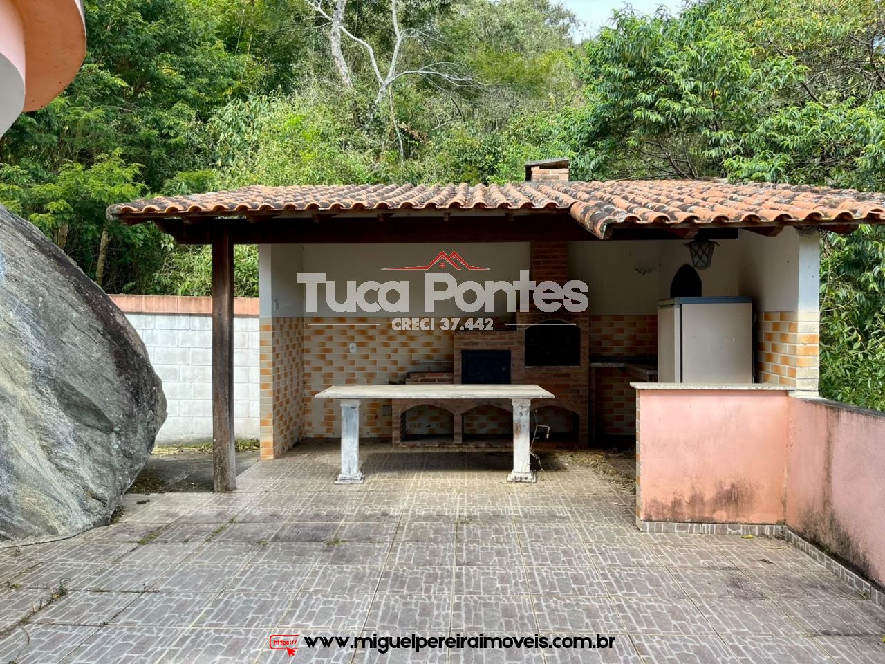 No Condomínio Serra Dourada - Condomínio com excelente infraestrutura! | Código:C97