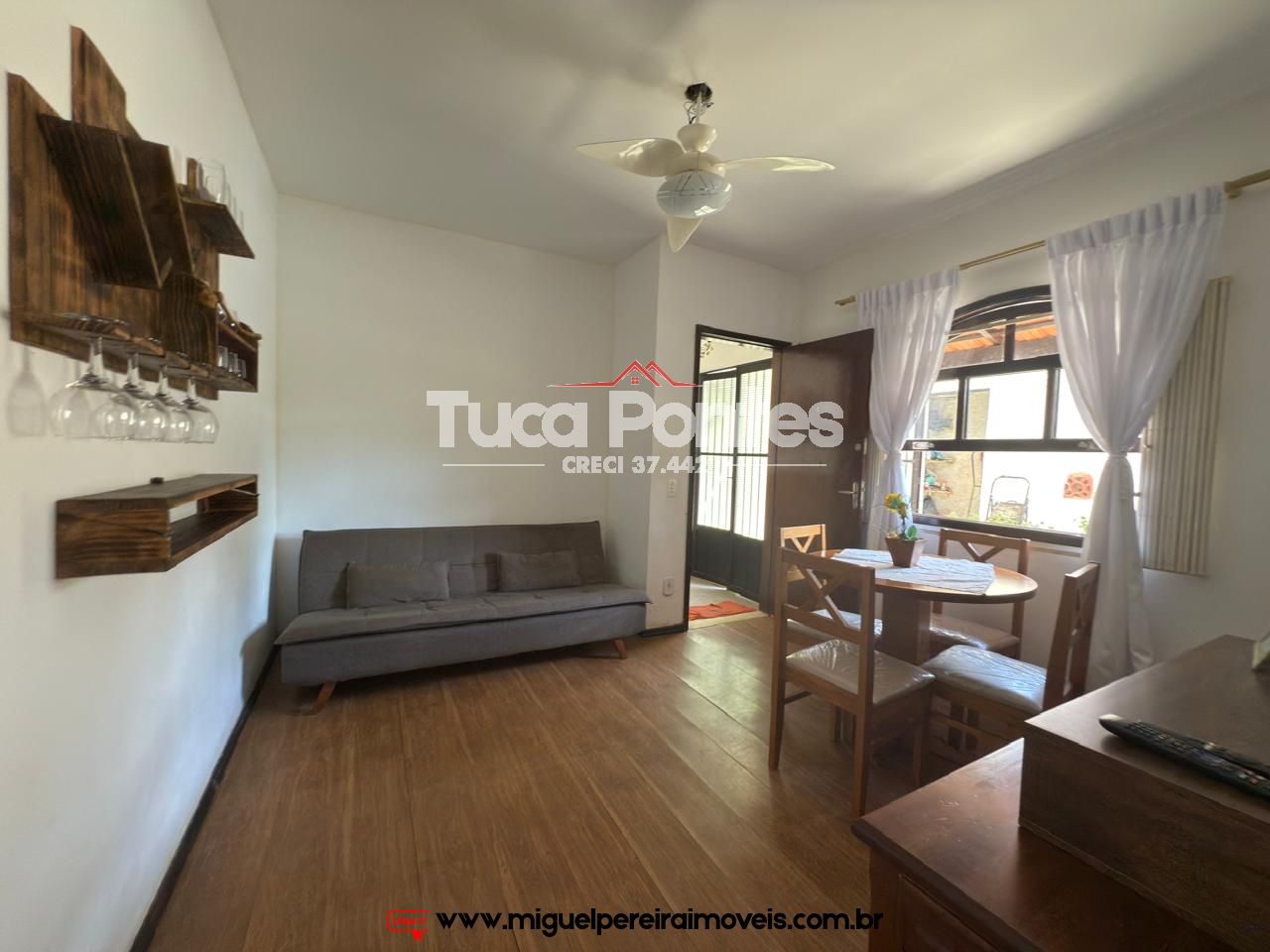 Apartamento térreo para alugar - Com piscina e churrasqueira | Código:L6