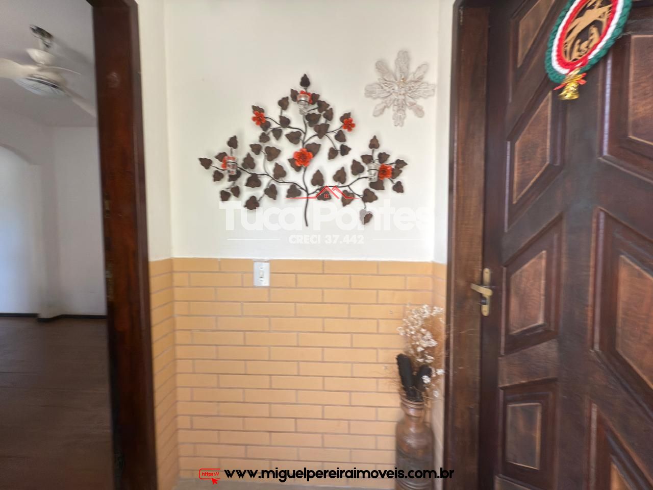 Apartamento térreo para alugar - Com piscina e churrasqueira | Código:L6