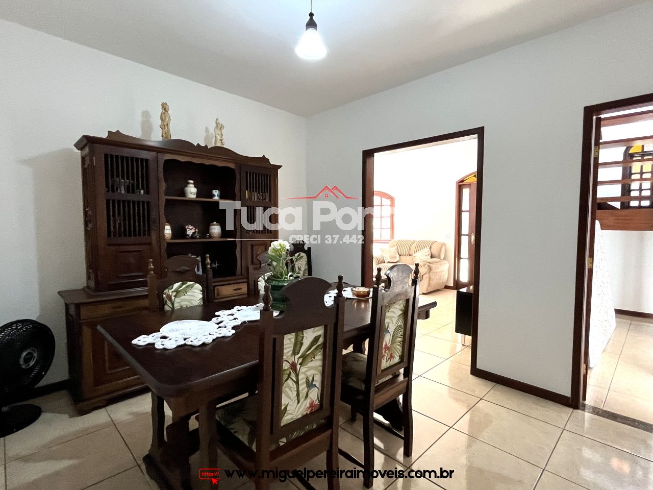 Excelente casa com pomar - E linda vista do centro de Miguel Pereira | Código:C109