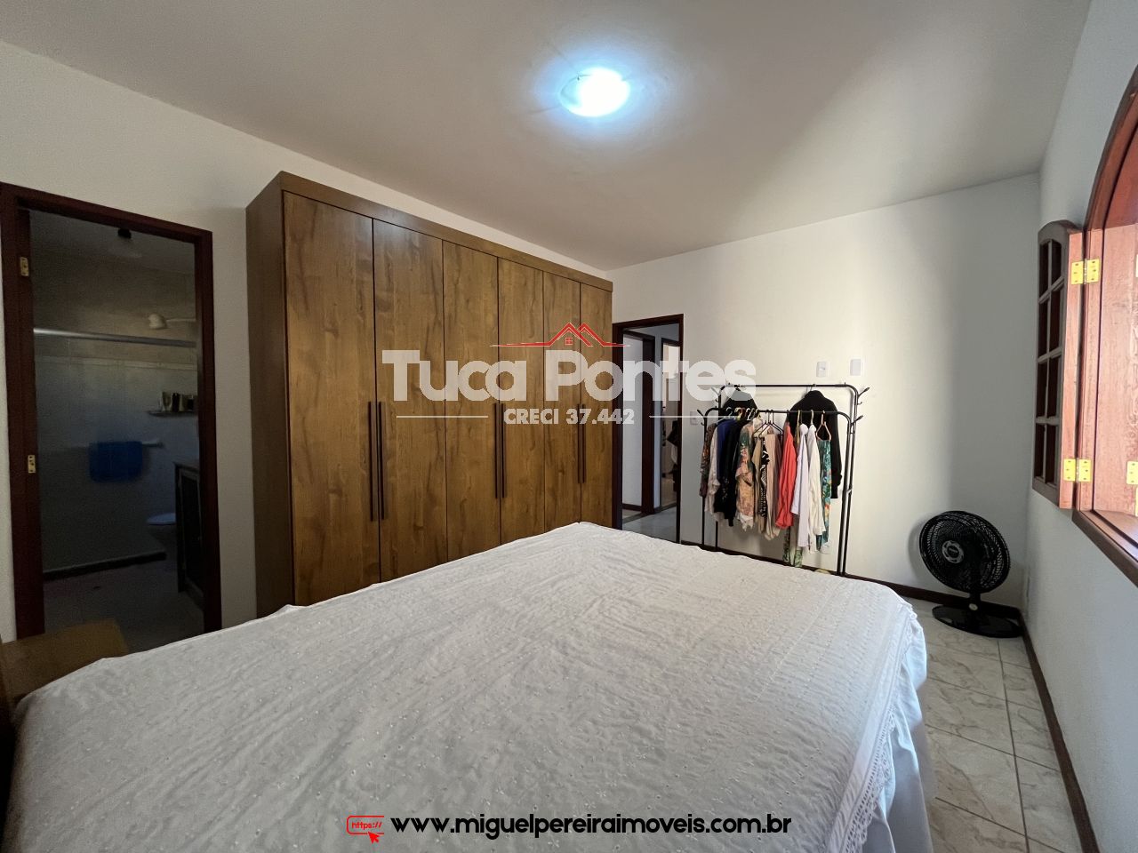 Excelente casa com pomar - E linda vista do centro de Miguel Pereira | Código:C109