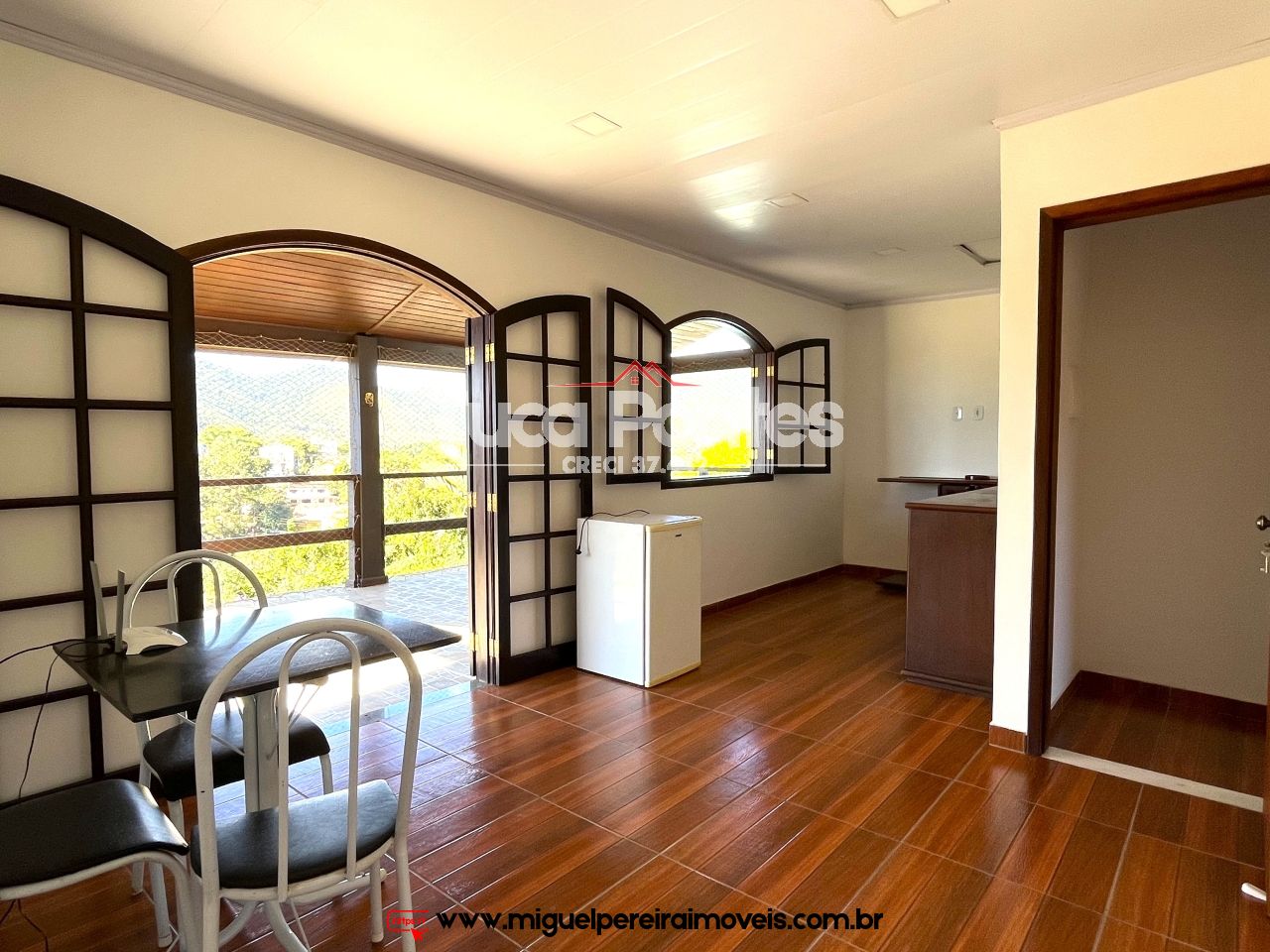 Excelente casa com pomar - E linda vista do centro de Miguel Pereira | Código:C109