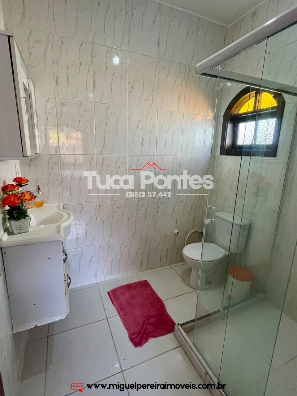 Excelente casa com pomar - E linda vista do centro de Miguel Pereira | Código:C109