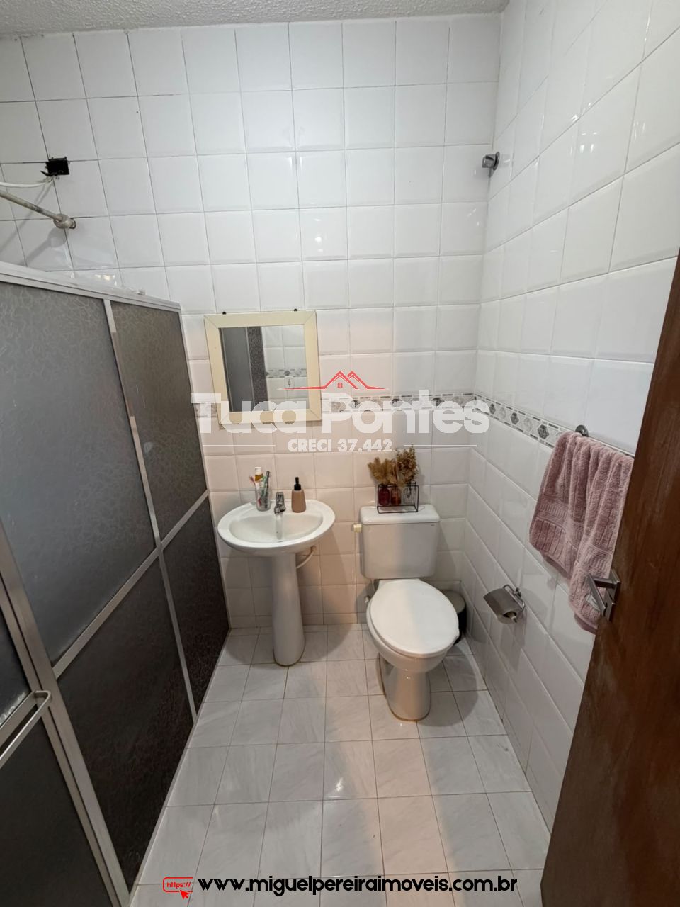 Casa com 2 quartos  - Aceita financiamento  | Código:C105