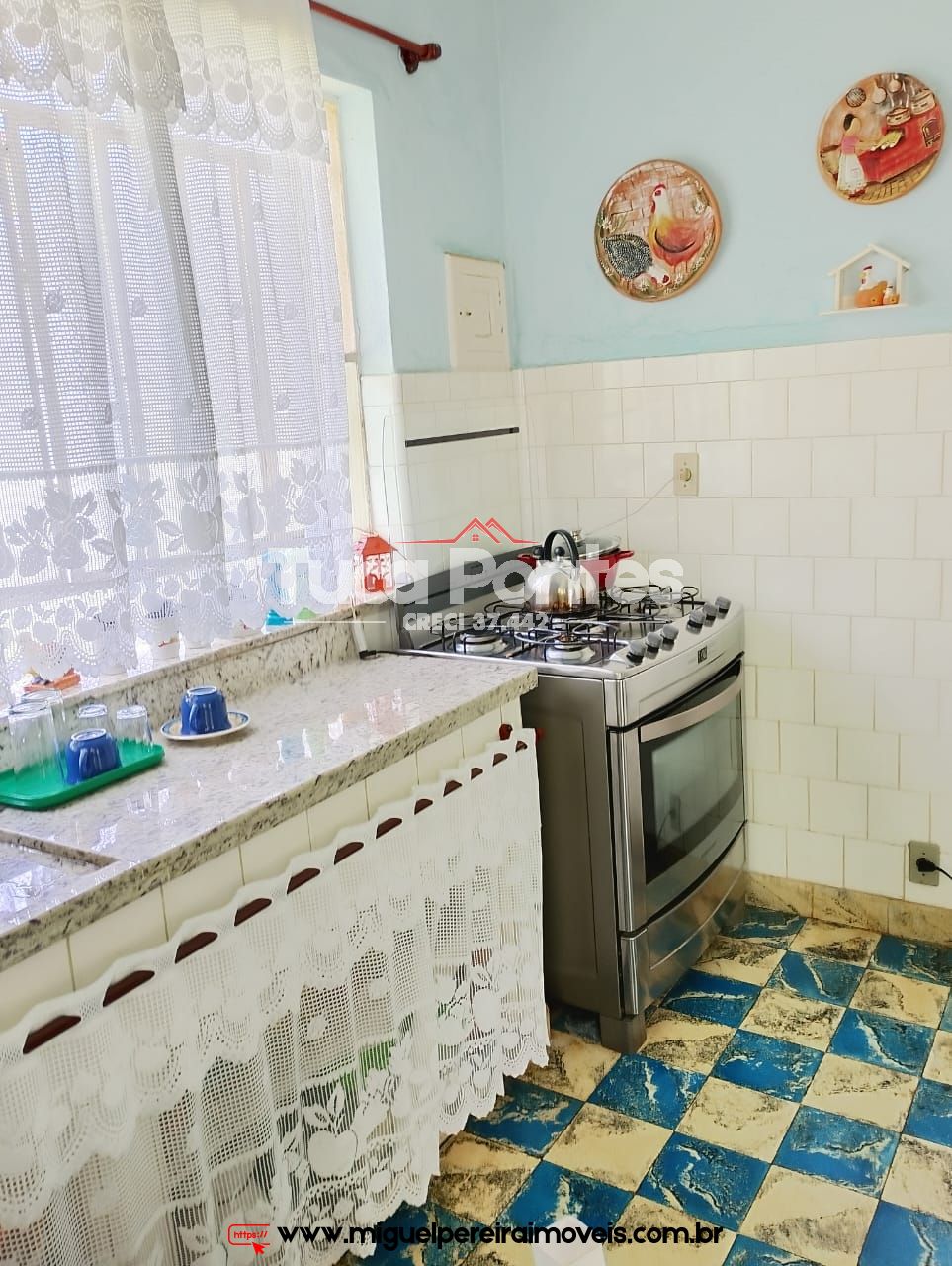 Com 3 quartos e piscina  - Casa em Mangueiras  | Código:C5000