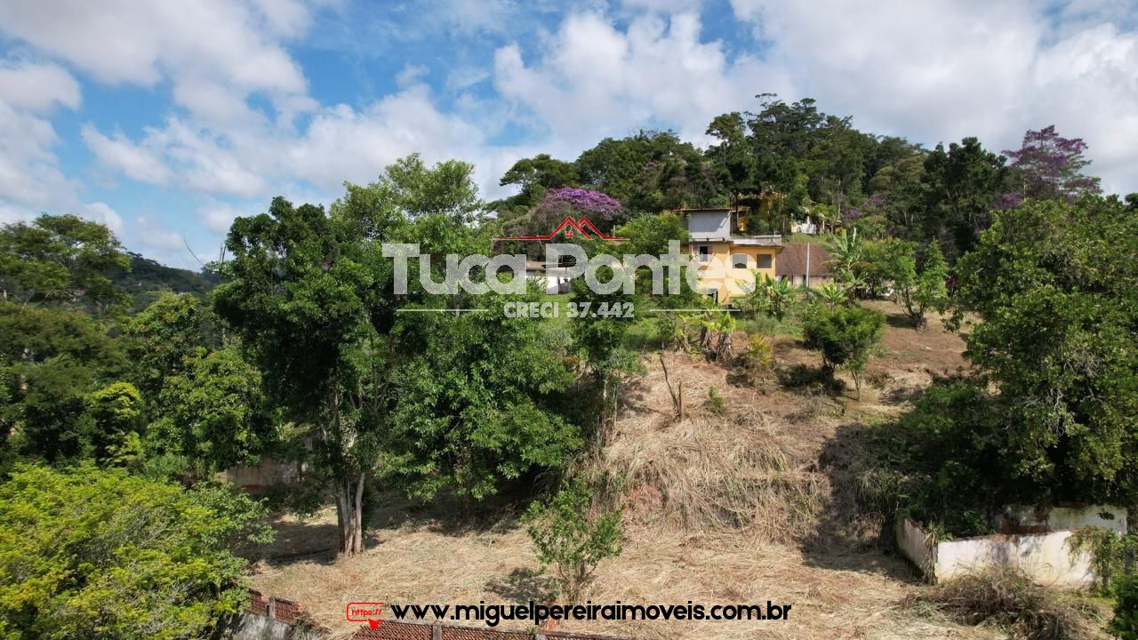 Casa por finalizar à venda no Plante Café - Com 3 quartos e terreno amplo | Código:C117